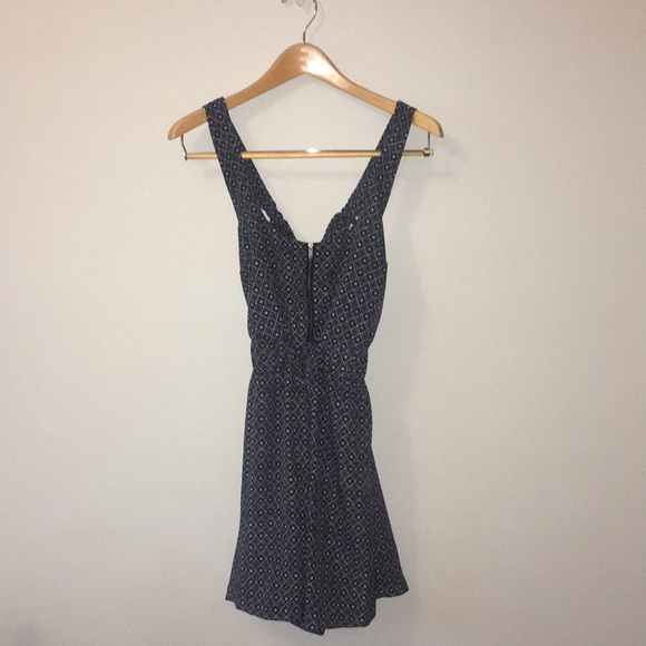 🌻 3 for $20 GUESS Navy Blue Sundress - Picture 3 of 5